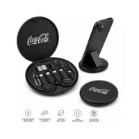Kit adaptador USB personalizado fabricado em ABS 100% reciclado, ideal para brindes corporativos, eventos, campanhas promocionais e ações de marketing sustentável.  O conjunto acompanha cabo USB-C para USB-C com suporte para carregamento super-rápido de até 60W e transferência de dados, além de adaptadores USB-C para USB-A, Micro USB e Lightning. Possui compartimento para armazenamento de cartões SIM Nano e Micro SIM e ferramenta para remoção de chip.  Fornecido em elegante caixa presente de papel kraft reciclado, combinando praticidade, tecnologia e sustentabilidade em um único brinde promocional.  • Carregamento rápido até 60W • Transferência de dados • Material reciclado • Adaptadores USB-A, Micro USB e Lightning • Compartimento para cartões SIM • Caixa kraft reciclada • Ideal para empresas, eventos e campanhas promocionais