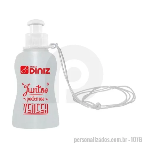 Álcool em gel personalizado - Álcool Gel To Go é composto por álcool 70° INPM que combate 99,9% dos germes durante a higienização das mãos. É hidratante e ideal para você! Embalagem portátil de 80ml, personalizada com a logo de sua empresa. Acompanha cordão de silicone. Fabricado com qualidade e segurança certificadas, conforme regulamentação da ANVISA.  ANVISA - 25351.450280/2020-04