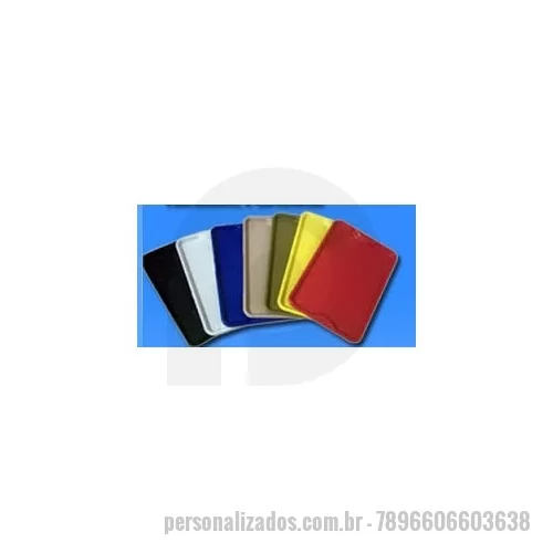 Bandeja personalizada - Peça moldada pelo processo de injeção indicada para   Cafeteria , Sorveteria,Lanchonetes,Restaurantes e Uso Domestico  : produzida com materiais plásticos pp . A personalização é realizada com utilização de “Promotor de Aderência” para que a impressão não se solte. É realizada pelo processo de Tampografia também com tintas atóxicas livres de metais pesados. O produto é reciclável em processos convencionais. A matéria prima normalmente usada é o Polipropileno –PP