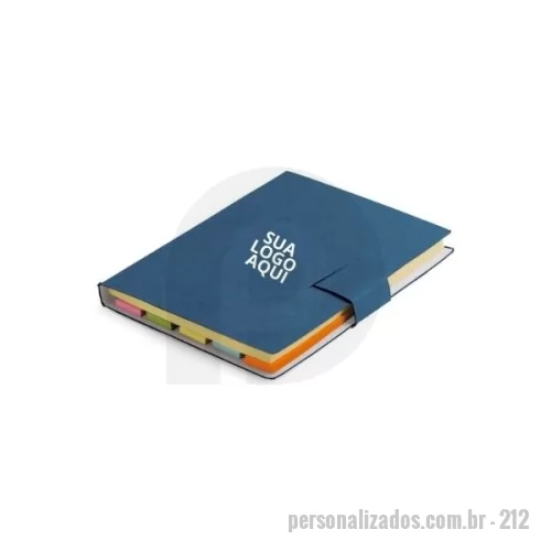 Bloco adesivado personalizado - Bloco Adesivado Personalizado . Este conjunto contém 7 blocos adesivados como brinde, cada um com 25 folhas e uma capa resistente em cartão. Com dimensões de 80 x 105 x 9 mm, é uma escolha perfeita para brindes corporativos e brindes para empresas, oferecendo uma solução prática e elegante para anotações diárias