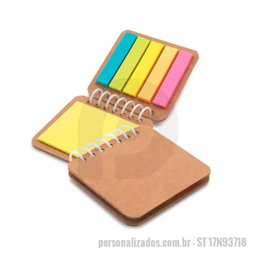 Bloco Anotações personalizado - Bloco de Recados Personalizado, Com design moderno e reduzido que facilita seu transporte, o bloco de recados personalizado conta com bloco de post-it e marcadores coloridos de página. É o brinde ideal para ser distribuído como lembrancinha em evento