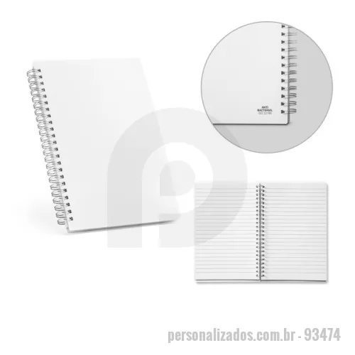 Bloco Anotações personalizado - Caderno A5 de capa flexível em PP com tratamento antibacteriano, segundo a certificação ISO 22196. Com 160 páginas pautadas em papel reciclado branco. 140 x 213 mm