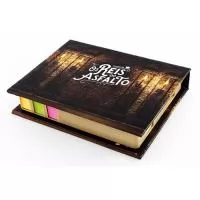 Lindo bloco importado com toque nacional.Tamanho aproximado de 14 x 11 cm. Bloco de anotação ecológico com post-it. Frente e verso liso, possui três blocos coloridos auto-colantes com aproximadamente 150 folhas, bloco médio rosa e bloco grande amarelo também com aproximadamente 150 folhas. 