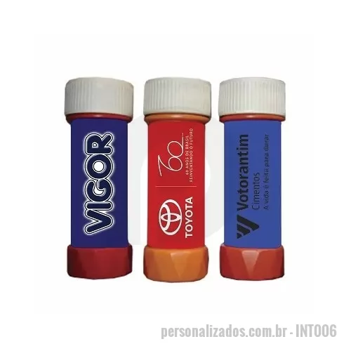 Bolha de sabão personalizada - Bolha de Sabão Personalizada - Tamanho do Tubo: 10 cm altura x 3,5 cm diâmetro, em plástico diversas cores. Capacidade 50 ml. Sua marca proporcionando momentos de diversão. Personalização em Adesivo Colorido