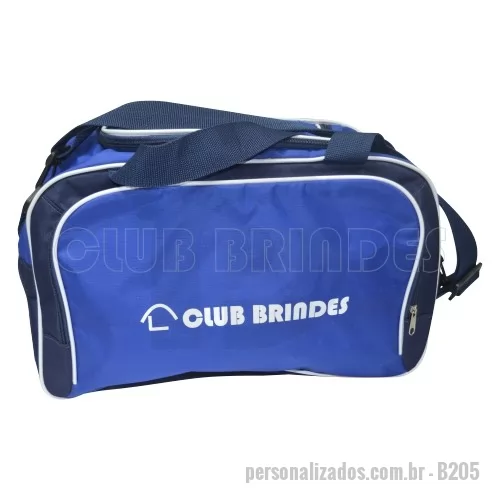Bolsa de viagem personalizada - Bolsa de Academia com bolso frontal, alça de mão, alça de ombro regulável e removível. Disponível em várias cores. Gravação da logomarca em 1 cor já inclusa.  Tamanho: 42 cm X 26 cm X 18 cm Revestimento externo: Poliéster 600 Acabamento interno: Viés TNT 80. Alça: Mão e Ombro.