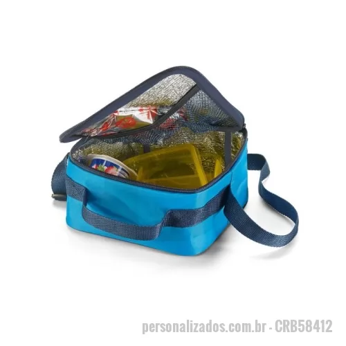 Bolsa personalizada - Bolsa térmica em 600D com bolso interior em rede e alça ajustável em webbing.  Com capacidade até 4,5 L, tem o tamanho ideal para levar refeições para o trabalho ou escola. 