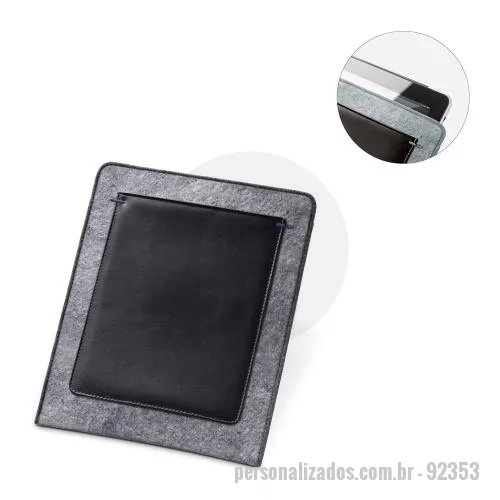 Bolsa personalizada - Bolsa Personalizada - 92353 - Bolsa para tablet de 10’1” em feltro e c. sintético com interior forrado e bolso exterior. Fecho de velcro. 210 x 275 x 7 mm | Bolso: 160 x 210 mm - 179333 - Bolsa