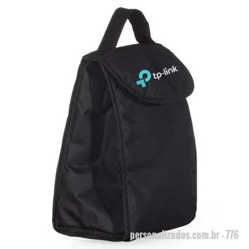 Bolsa térmica personalizada - Somos fabricantes! Produzimos essa bolsa térmica em qualquer cor. Fabricada em nylon com espuma térmica metalizada internamente, possui fechamento por velcro e alça de mão. Ideal para carregar seu almoço ou lanche. Medidas 25x14x20. Gravação do logo em serigrafia.Divulgue sua marca aqui!