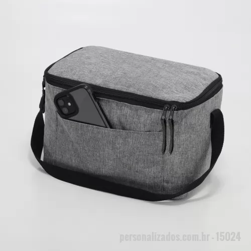 Bolsa térmica personalizada - Bolsa Térmica de Nylon 9 Litros com bolso frontal e alça ajustável.