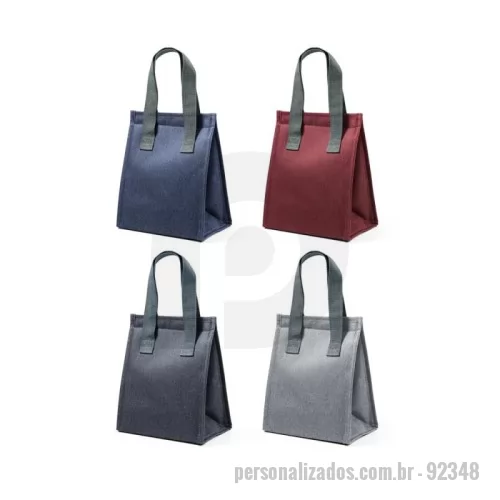 Bolsa térmica personalizada - Bolsa térmica em 300D de alta densidade com pegas em webbing. Contém 1 compartimento principal com fecho aderente. Capacidade até 2.5 L. 170 x 220 x 130 mm