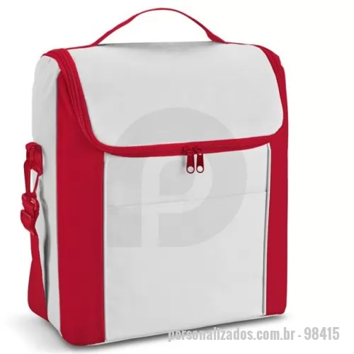 Bolsa térmica personalizada - Bolsa térmica personalizada possui alça transversal regulável (não removível). Todos nossos produtos são de fabricação própria podendo ser alterado, medidas, materiais, cores e detalhes do produto. Tambem personalizamos o item como preferir, trabalhamos com diversos metódos de gravação, proporcionando uma linda apresentação do produto. Faça já seu orçamento e receba um atendimento personalizado