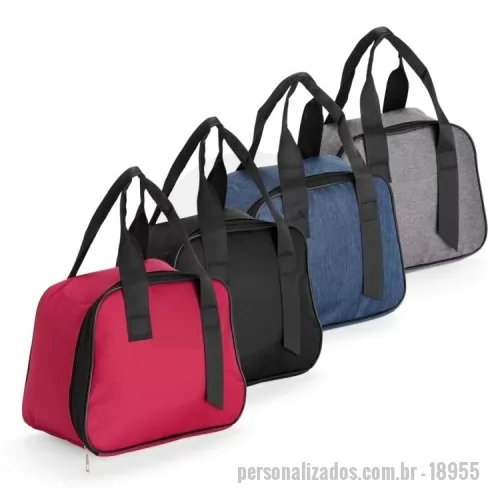 Bolsa térmica personalizada - Descrição: Bolsa térmica confeccionada em Oxford resistente à água e capacidade máxima de 7 litros. Possui revestimento interno em folha de alumínio que ajuda a manter a temperatura de alimentos e bebidas por mais tempo. Conta ainda com bolso interno em tela de nylon e duas alças de mão para transporte.  Altura :  18 cm  Largura :  24 cm  Profundidade :  15 cm