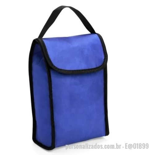 Bolsa térmica personalizada - Bolsa térmica Personalizada - E@01899 - Bolsa térmica confeccionada em rPET impermeável, com capacidade máxima de 4 litros, revestimento térmico em folha de alumínio e alça de mão em nylon. - 179162 - Bolsa térmica