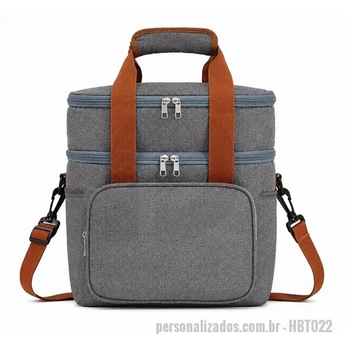 Bolsa térmica personalizada - Bolsa Térmica Personalizada! Possuí alça de ombro removível, dois compartimentos térmicos mais bolso frontal! Medidas: 28 x 25 x 18 cm!