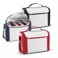 Bolsa térmica. 600D personalizada. Com alça ajustável em webbing e bolso frontal. Capacidade até 8 L. Food grade. 270 x 200 x 160 mm