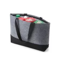 Bolsa Térmica 17L em Feltro Personalizada – Fabricação Própria  A Bolsa Térmica 17L Personalizada em Feltro é uma excelente opção para quem busca um brinde funcional, moderno e sustentável. Com design diferenciado e acabamento de qualidade, ela é ideal para transportar alimentos e bebidas mantendo a temperatura por mais tempo, sendo perfeita para uso diário.  Confeccionada em feltro resistente, a bolsa possui revestimento interno térmico em PEVA atóxico, que é antivazamento e fácil de limpar, garantindo mais segurança e praticidade no uso. Suas alças de mão reforçadas facilitam o transporte, tornando o produto ainda mais funcional para o dia a dia.  A EV Brindes, com fábrica própria, desenvolve bolsas térmicas personalizadas em diversos materiais, tamanhos e cores, permitindo total personalização de acordo com a identidade visual da sua marca.  Características  ? Fabricação própria EV Brindes ? Material externo em feltro resistente ? Revestimento interno térmico em PEVA atóxico ? Siste