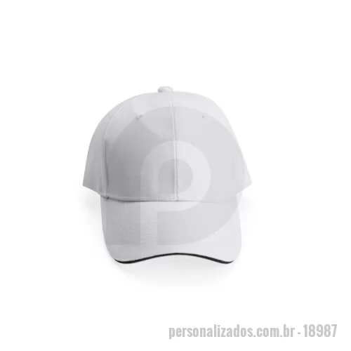 Boné personalizado - Boné confeccionado em poliéster resistente a respingos  dágua e com aba curva. Em tamanho único, ele é ajustável por meio de suas faixas de velcro na parte de trás.