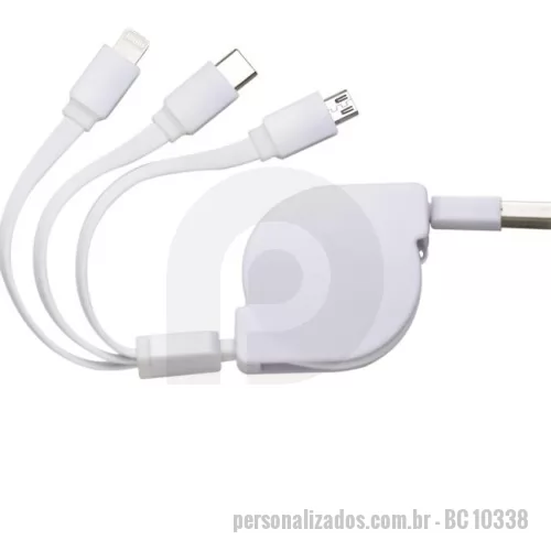 Cabo Retrátil personalizado -  Cabo USB retrátil com as entradas Lightning/iPhone, V8/Android e Tipo-C/Android. Suporte com rolamento e trava automática. Suporte com frente lisa e parte traseira com área para aplicação de adesivo ou etiqueta resinada.