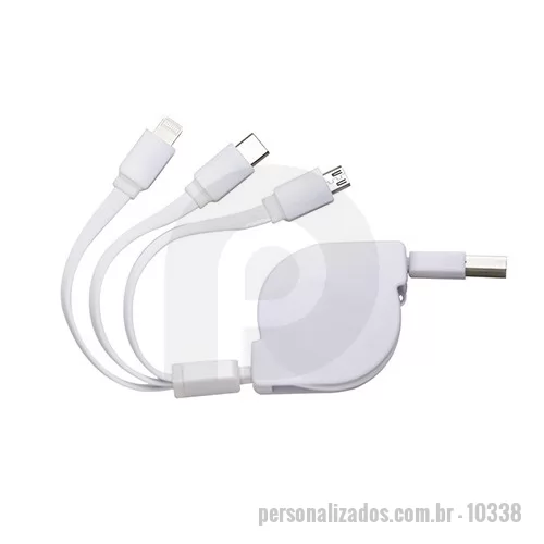 Cabo USB personalizado - abo USB retrátil com níveis ajustáveis e extensão de até 1 metro. Apresenta três cabos com saídas USB-C, Micro USB e Lightning em uma das pontas, enquanto a outra conta com entrada USB-C.