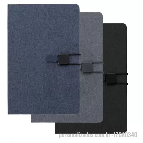 Caderno Capa Dura personalizado - Caderno de anotações com elástico, capa dura em tecido poliéster, miolo 80 folhas pautadas na cor bege.