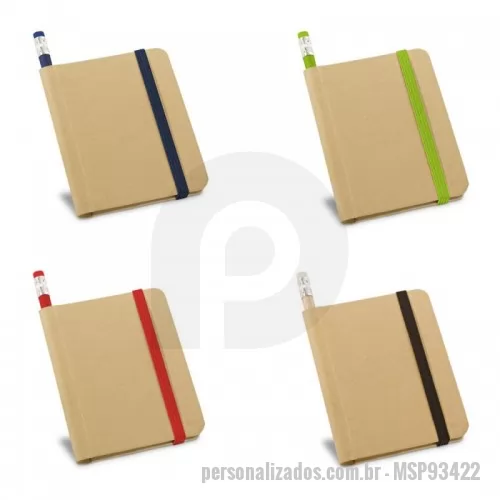 Caderno personalizado - Caderno A7 com 70 folhas não pautadas de papel reciclado, capa dura em cartão e elástico. Incluso lápis com borracha na ponta. 82 x 105 mm