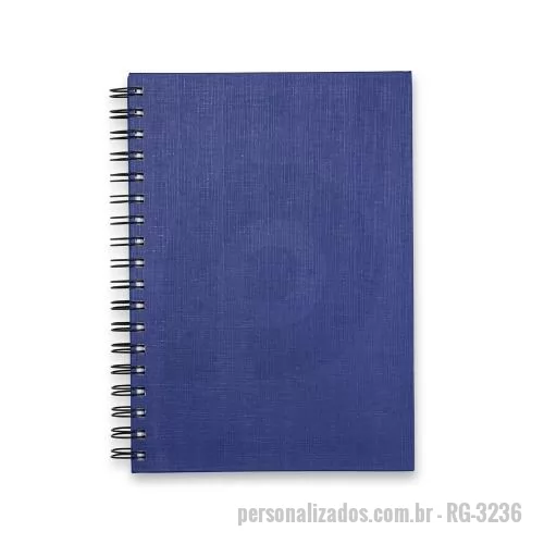 Caderno personalizado - Caderno capa dura em linho e encadernação em Wire-o. Possui aproximadamente 100 folhas brancas, sendo 87 pautadas, uma com calendários de 2024 a 2026, seis destinadas a compromissos diários, cinco quadriculadas e uma para lista de contatos.
