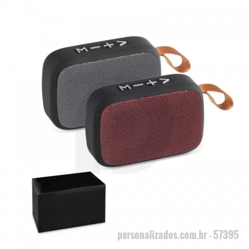 Caixa de som personalizada - Caixa de som com microfone em ABS, tecido em poliéster e acabamento emborrachado. Transmissão por bluetooth, ligação stereo 3,5 mm e leitor de cartões TF. Potência de 3W/4?. Função para atender chamadas, controle de volume, conexão à playlist do dispositivo móvel e rádio FM. Incluso cabo USB para carregar. Fornecida em caixa presente. 120 x 80 x 40 mm | Caixa: 142 x 85 x 45 mm