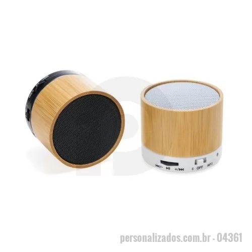 Caixa de som personalizada - Caixa de som multimídia com Bluetooth e entrada para cartão TF. Material plástico com acabamento em bambu, possui a parte inferior com detalhes em relevo de algumas funções: botão Off/On; entrada para cartão MicroSD. Parte inferior com detalhe emborrachado anti-deslizante, acompanha cabo USB