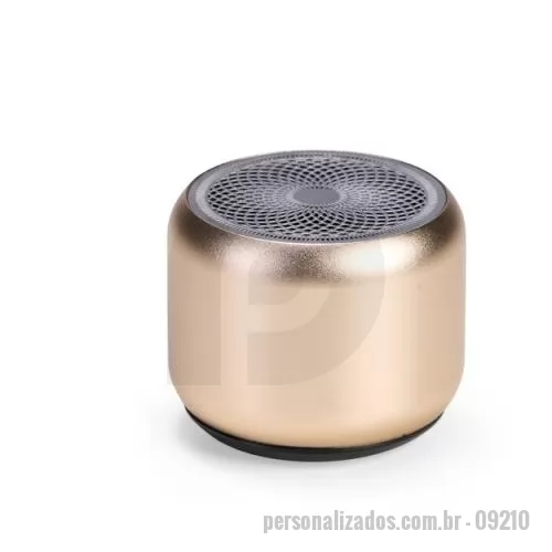 Caixa de som personalizada - Caixa de som Personalizada - 09210 - Caixa de som com estrutura em metal e plástico. Possui base emborrachada com botão liga/desliga, conexão Bluetooth 5.0, autonomia de reprodução estimada de até 2 horas e meia e entrada USB-C para carregamento. Acompanha cordão de nylon e cabo USB-C. - 179193 - Caixa de som