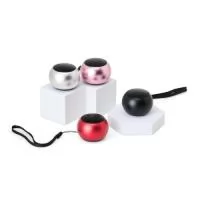 O ChatGPT disse:  Caixa de Som Bluetooth TWS – Potência e Qualidade em Formato Compacto  Descrição: Caixa de som Bluetooth TWS produzida em inox, com design compacto e som de alta qualidade. A tecnologia TWS permite parear duas unidades simultaneamente, proporcionando uma experiência sonora imersiva e potente. Acompanha cordão de nylon para transporte e cabo USB-V8 para recarga.  Especificações: Altura: 3,5 cm Largura: 4,9 cm Circunferência: 15,4 cm Área de gravação: 2 x 3 cm Peso: 84 g  Elegante e funcional, é ideal para uso pessoal, viagens ou como brinde moderno e tecnológico.
