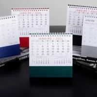 Calendário de mesa