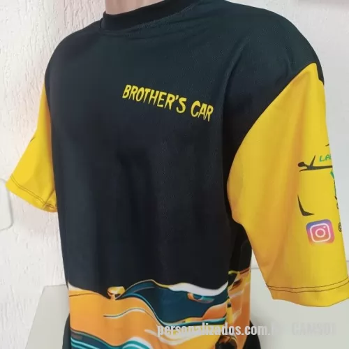 Camiseta prensada personalizada - Abadá Soft Dry com estampa sublimada impressão full em toda a superfície  Com o viés é uma tira de tecido costurada na borda do abadá para dar um acabamento mais fino e sofisticado.