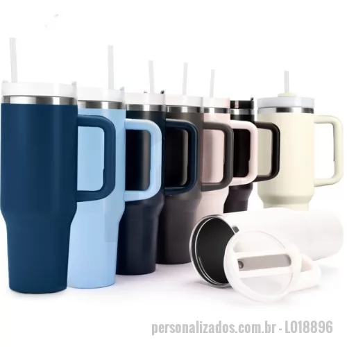 Caneca de Alumínio personalizada - Caneca térmica com capacidade de 1,2 litros feita em inox 304 com parede dupla, contém tampa acrílica rosqueável com acesso para canudo e pegador plástico com aderência emborrachada. Acompanha canudo plástico.  Altura :  27 cm  Largura :  14,9 cm  Circunferência :  31,5 cm