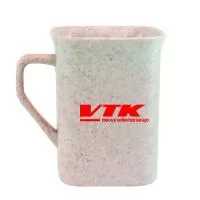 Caneca Quadrada Green Colors com capacidade para 250ml, agora disponível em 6 cores especiais que utilizam pigmentos orgânicos na fabricação.
