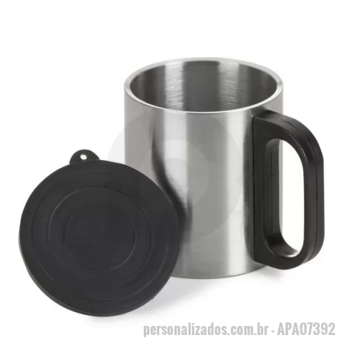 Caneca personalizada - Caneca de inox 180ml com cabo e tampa em plástico resistente (não é térmica).  Altura :  8,1 cm  Largura :  10 cm  Circunferência :  21,5cm  Medidas aproximadas para gravação (CxL):  7,5 cm x 6 cm  Peso aproximado (g):  84