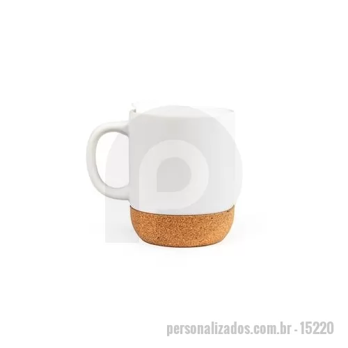 Caneca porcelana ou cerâmica ou vidro personalizada - Nossa caneca de porcelana é daquelas que você não vai querer largar! Seja para um chá gelado ou um café quentinho, ela acompanha seus momentos de relaxamento onde quer que esteja. Com capacidade de 350 ml, conta com uma tampa plástica com bocal e tra