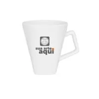 Caneca de porcelana. 270ml Medidas aproximadas: ø 9cm x 10,5cm Alt.