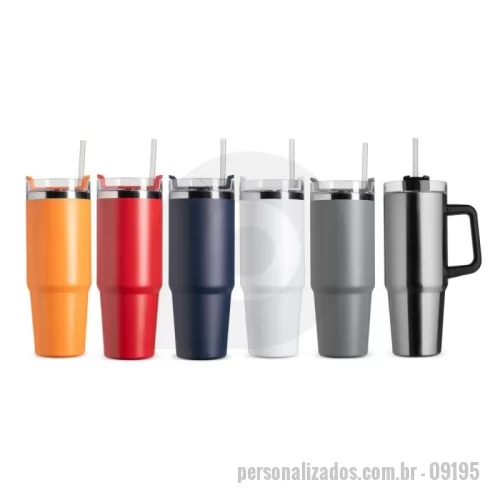 Caneca térmica personalizada - Caneca térmica em inox 304 com pintura eletrostática e capacidade para até 900ml. Apresenta estrutura de parede dupla e vedação a vácuo, o que permite a conservação da temperatura de líquidos por mais tempo. Dispõe ainda de tampa rosqueável em plástico com acesso para canudo e trava giratória. Acompanha canudo plástico.
