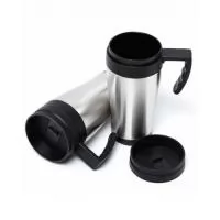Caneca térmica de alumínio personalizada, ela possui alça de mão resistente feita em ABS, capacidade de 400 ml. Brinde de baixo custo, útil ela pode ser personalizada em área nobre de impressão. Brinde útil para fidelizar clientes e colaboradores