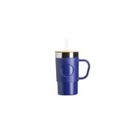 Seja um café quentinho para começar o dia ou um drink gelado para refrescar, nossa caneca térmica de 400ml é a companhia ideal para qualquer momento. Feita em inox 304, conta com detalhes em plástico e uma tampa de bambu, que adiciona um toque susten
