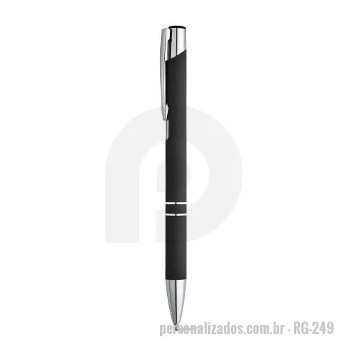 Caneta de alumínio personalizada - Caneta esferográfica em alumínio com acabamento emborrachado e clipe de metal. Escrita em preto até 1.5 km.