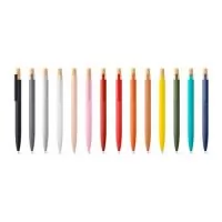 Esferográfica com corpo em alumínio 100% reciclado, topo em 100% rPET, botão em bambu e clipe de metal. Escrita em azul. A cor e o resultado da impressão nos materiais naturais pode variar entre produtos. ø10 x 140 mm