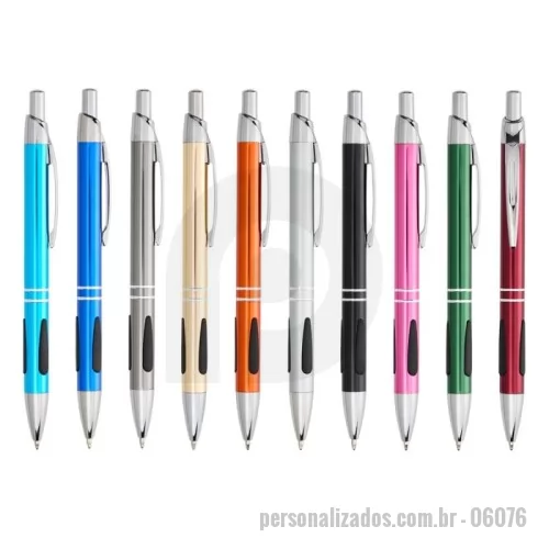 Caneta personalizada - Caneta metálica com acionamento por clique, carga esferográfica azul 1,0mm. No Free Shop e Brindes Demais você encontra ótimas opções para personalizar. Confira mais na página exclusiva!