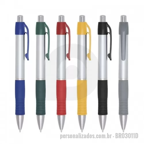 Caneta plástica personalizada - Caneta plástica com detalhe emborrachado, carga esferográfica azul e acionamento por clique. Medidas aproximadas para gravação (CxL):  3 cm x 0,8 cm  Tamanho total aproximado  (CxL):  14 cm x 1,6 cm  Peso aproximado (g):  9