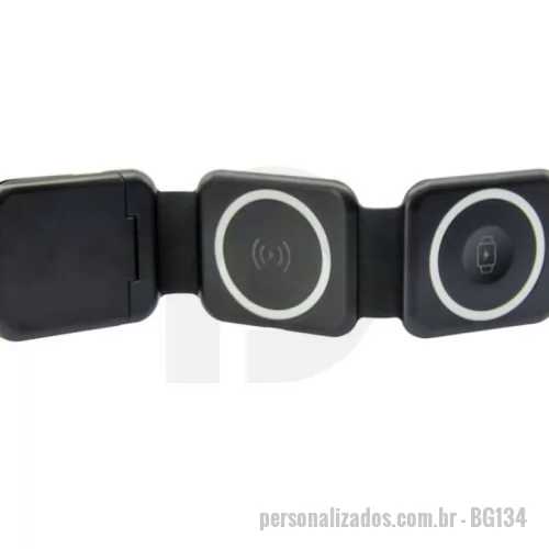 Carregador de celular personalizado - Carregador duplo de smartwatch e celular, possui compartimento com adaptadores USB, USBC, Iphone, Android.