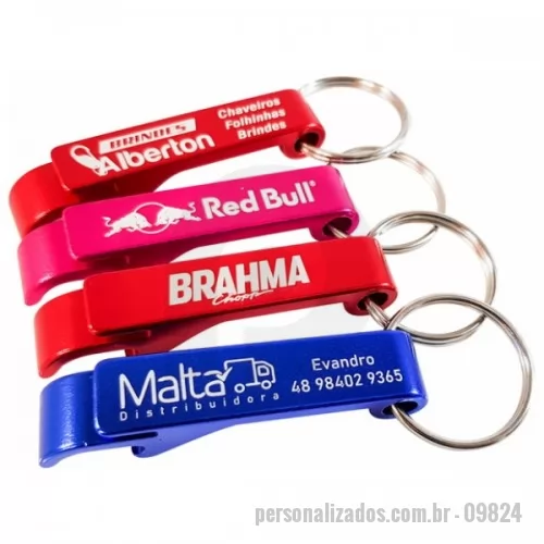 Chaveiro com abridor de garrafa personalizado - Chaveiro abridor de metal formato “pé de galinha”.  Largura :  1,1 cm  Comprimento :  6,5 cm  Medidas aproximadas para gravação (CxL):  5,3 cm x 1 cm  Tamanho total aproximado  (CxL):  8,4 cm -comprimento com argola  Peso aproximado (g):  10