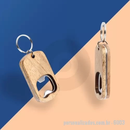 Chaveiro com abridor de garrafa personalizado - Chaveiro abridor de garrafas em madeira.