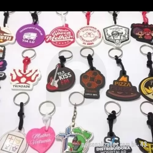 Chaveiro emborrachado personalizado - Chaveiro emborrachado Personalizado - 43 - Chaveiros emborrachados personalizados com alta qualidade e acabamento durável. Ideais para empresas, brindes, eventos e lembranças exclusivas, com design único que destaca sua marca ou estilo. - 181706 - Chaveiro emborrachado