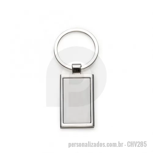 Chaveiro metálico personalizado - Chaveiro metálico Retangular, um acessório elegante e funcional. Com uma chapa central perfeita para gravação e verso liso, ele é ideal para destacar sua marca ou mensagem especial. Personalize-o para criar um brinde sofisticado e memorável. Robusto e estiloso, este chaveiro é perfeito para quem valoriza qualidade e design em um item de uso diário.