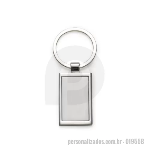 Chaveiro metálico personalizado - Chaveiro metálico Personalizado - 01955B - Chaveiro de Metal – Elegância e Durabilidade em um Design Clássico  Descrição: Chaveiro metálico com corpo retangular e chapa central lisa para personalização. Verso polido e acabamento refinado, ideal para gravações a laser ou outros processos de personalização.  Especificações: Área de gravação: 3,6 x 2,1 cm Tamanho total: 8 x 3,4 cm Peso: 22 g  Sofisticado e resistente, é uma excelente opção de brinde corporativo ou promocional. - 178285 - Chaveiro metálico